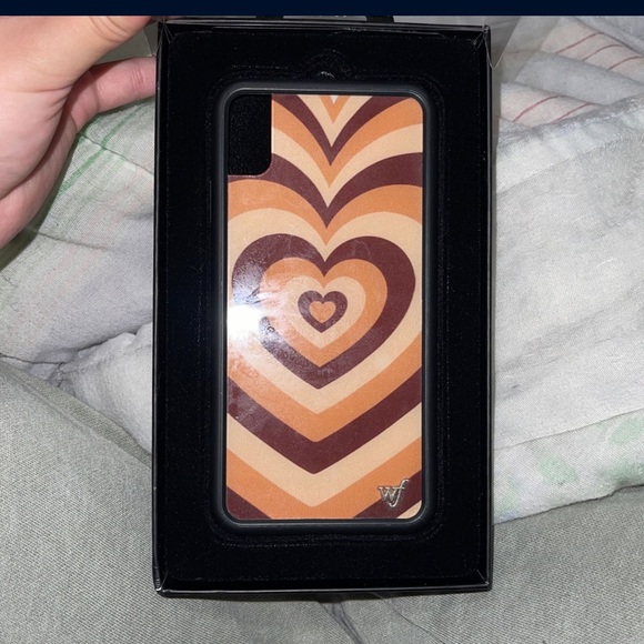 Wildflower and Caseify Phone Cases! - Picture 1 of 6